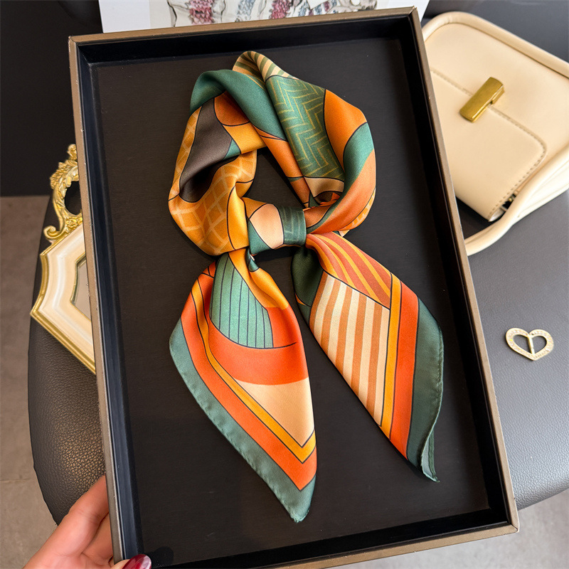 2026 New Geometry Print Silk S - đánh giá và giá Silk Tie Woven